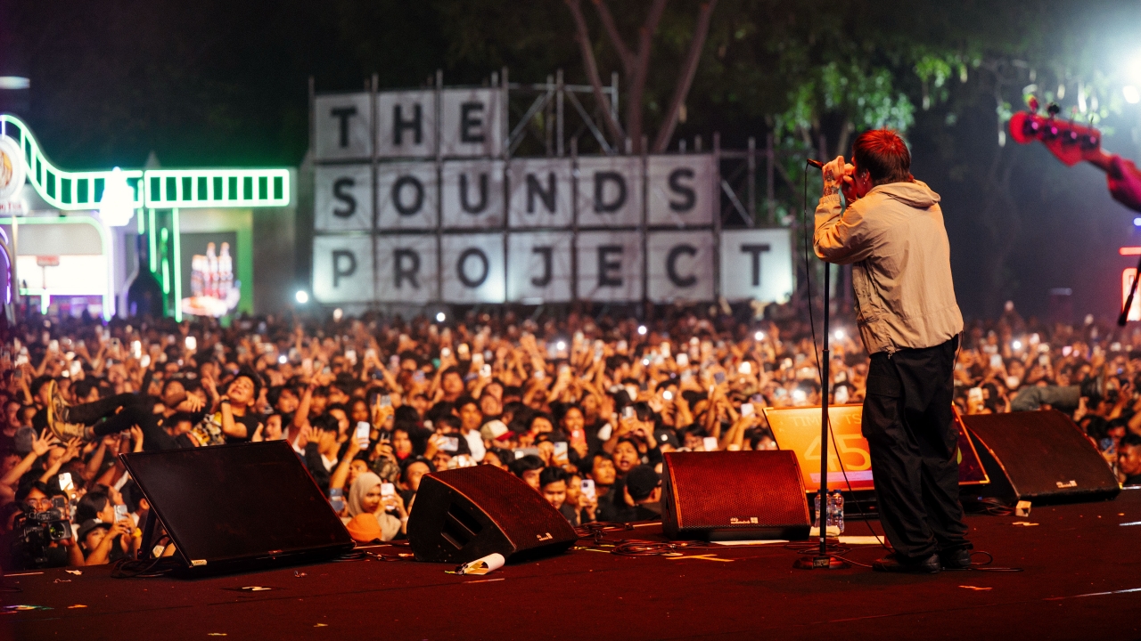 Image of Headline